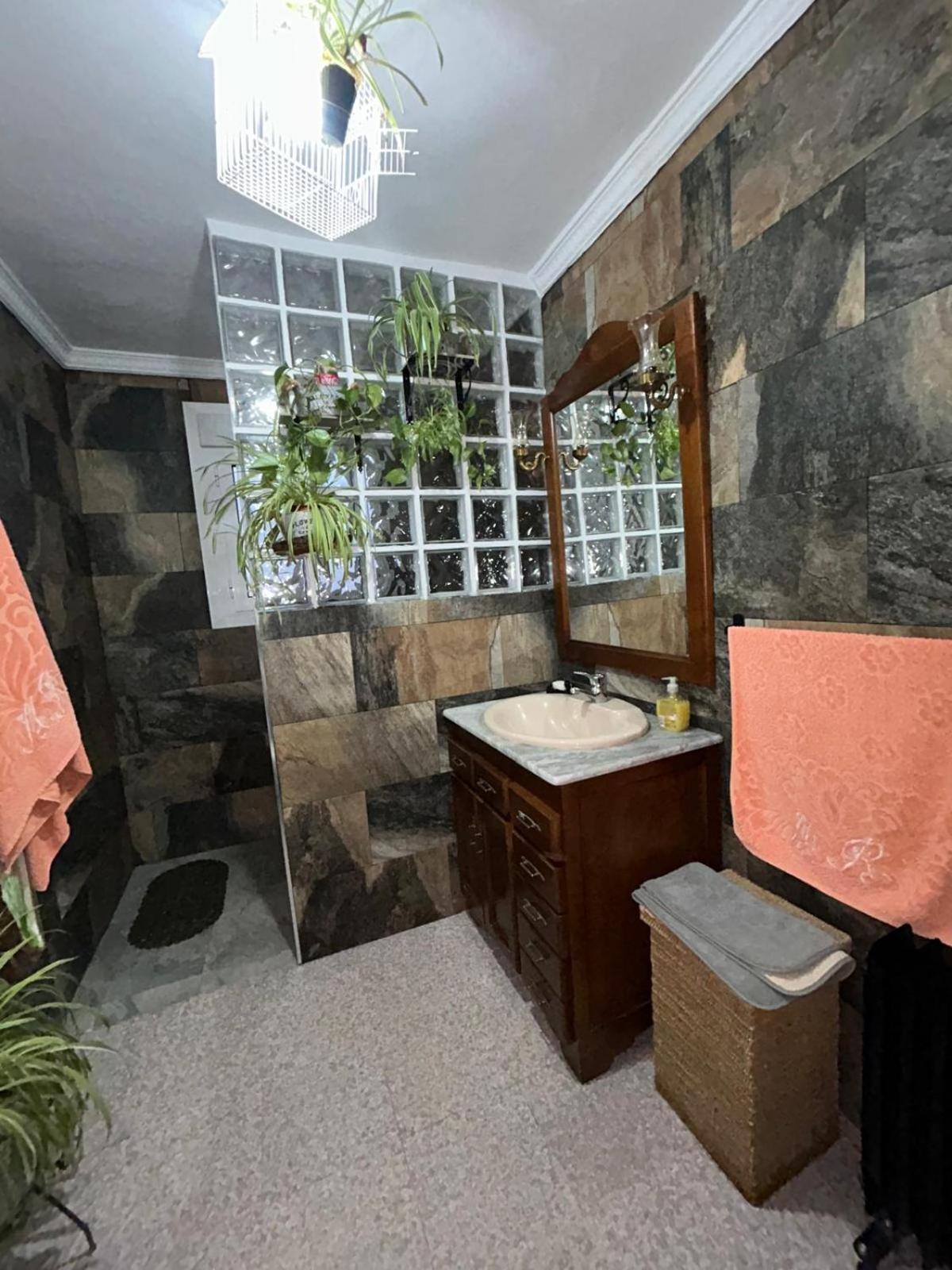 Cueva De La Abuela Villa Los Carriones Kültér fotó